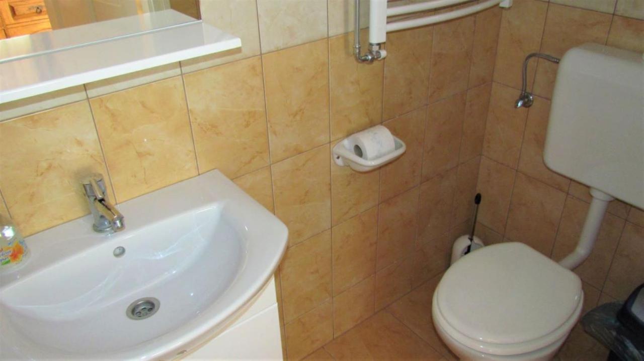 Horvath Apartmanhaz Orosháza Exterior foto